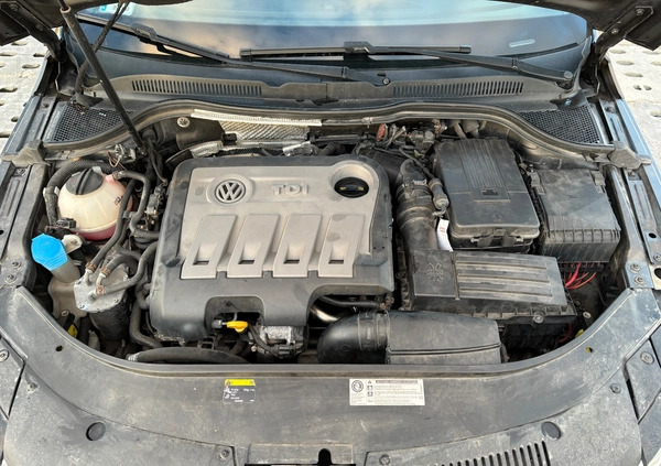 Volkswagen CC cena 43900 przebieg: 216000, rok produkcji 2014 z Szamotuły małe 92